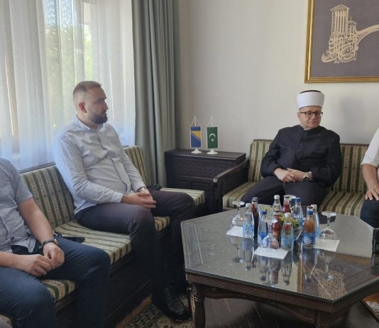 Mostarski imami na sastanku sa muftijom Dedovićem: Potrebno jačati svijest o izazovima s kojima se suočavaju Bošnjaci