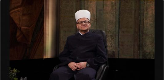 Dr. Dedović za Hayat: Islamska zajednica mora ostati iznad politike, a BiH naš zajednički okvir